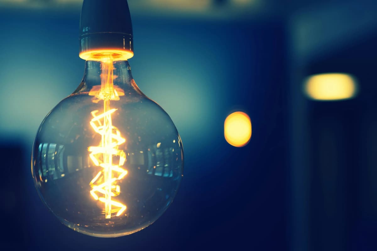 Light bulb moment, representing the dopamine reward of discovering patterns
